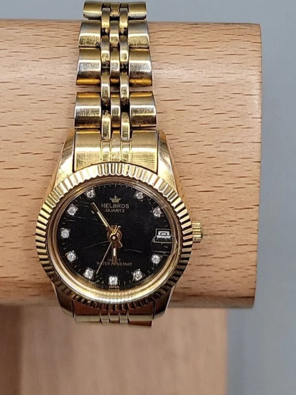 Vintage Helbros Ladies Diamond Accent Quartz Watch Black & Gold Tone 25mm 7